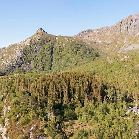 Cozy In Quiet And Beautiful Surroundings Apartment Svolvaer