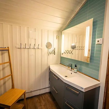 Cozy In Quiet And Beautiful Surroundings Daire Svolvær